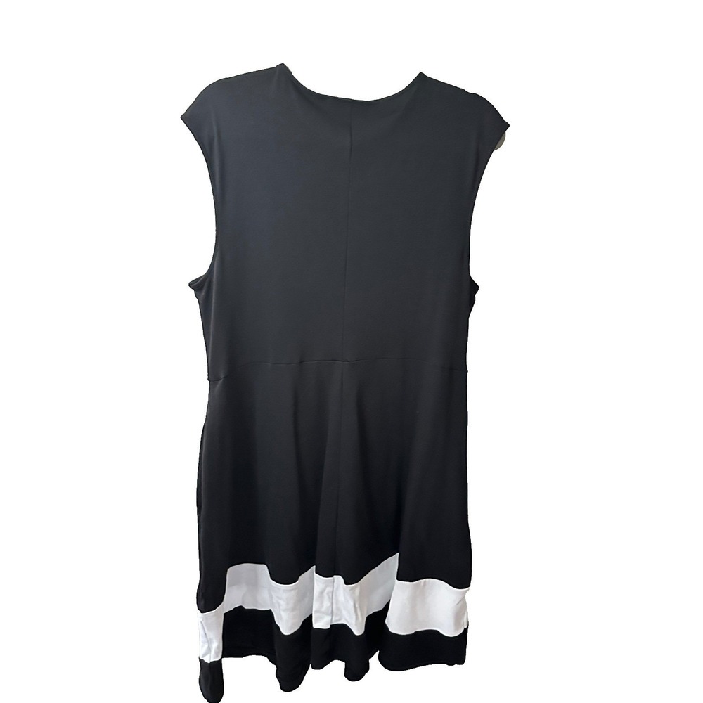 New York & Company Women XL Black White Colorblock Button Shoulder Flare Dress - Picture 2 of 7